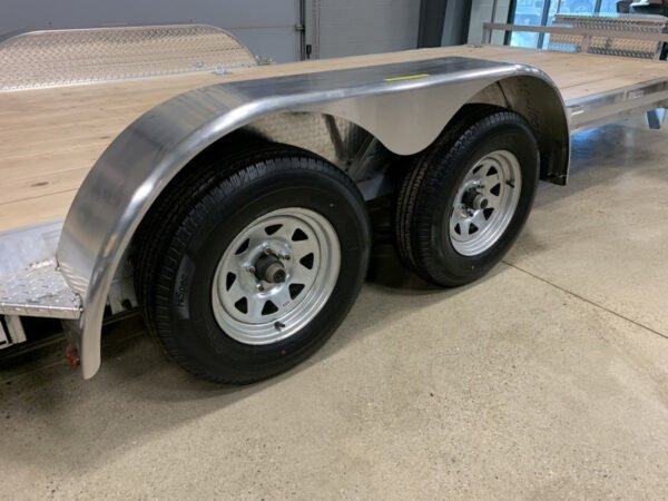 hulk-trailer-aluminum-car-hauler-007-600x450-1.jpg